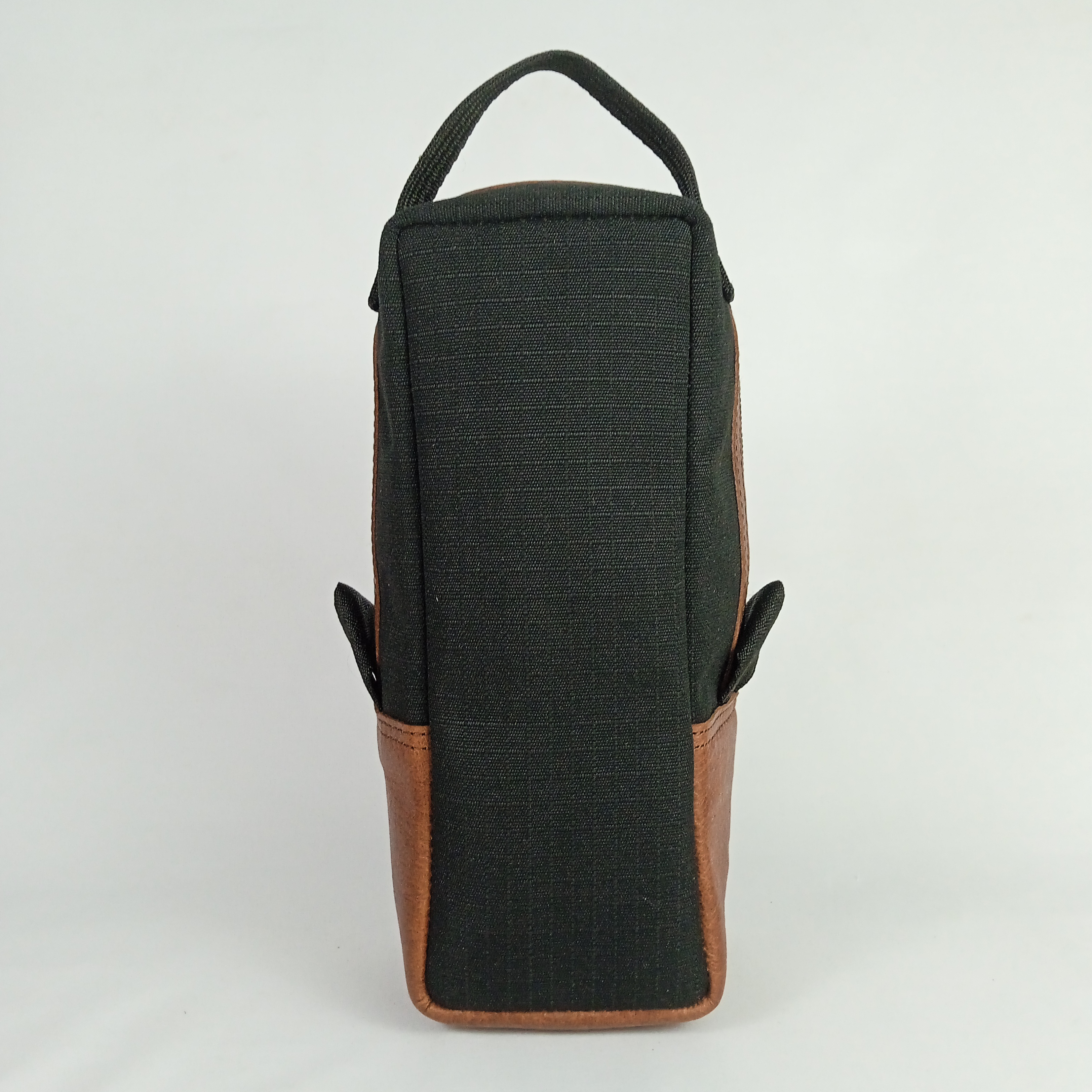 Black Cappuccino Essentials Vertical Dopp Kit in Black Canvas & Salvaged Nubuck