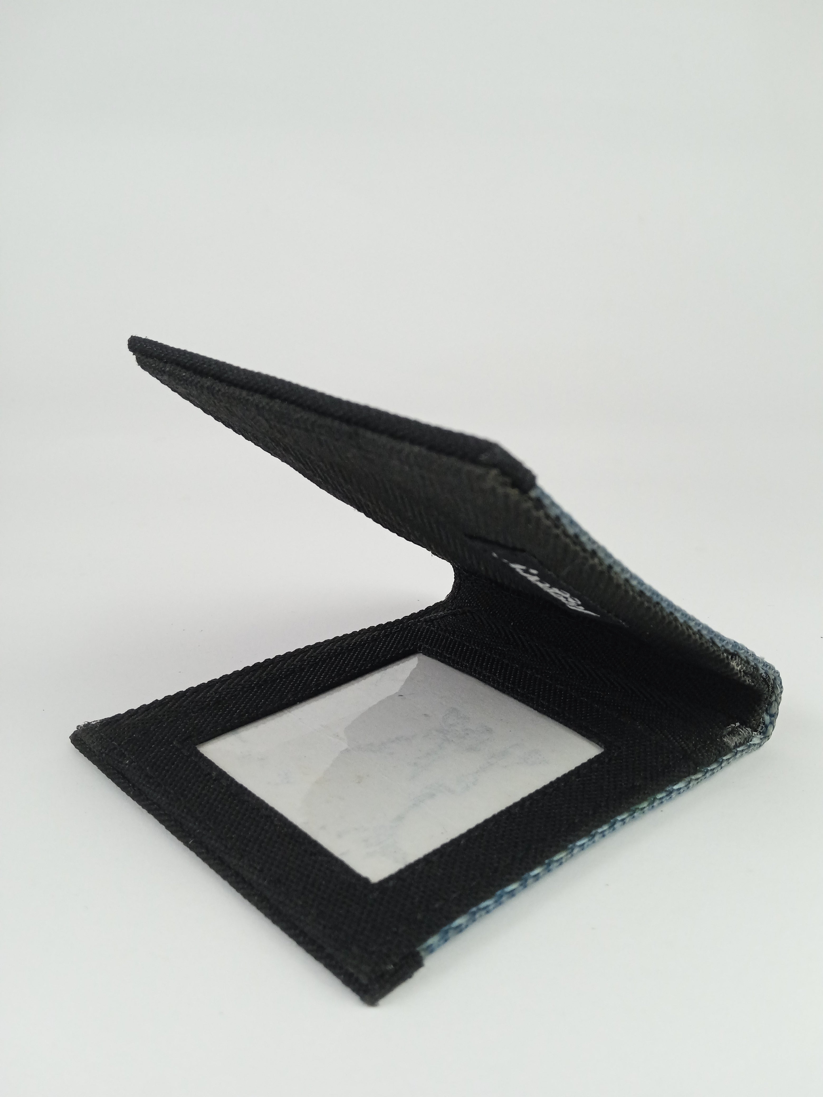 Wallet in Blue Ex-Cargo Belts