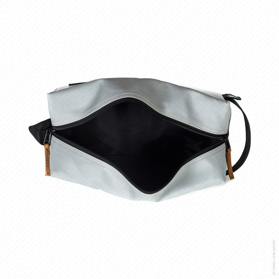 Travel Kit in Silver & Grey