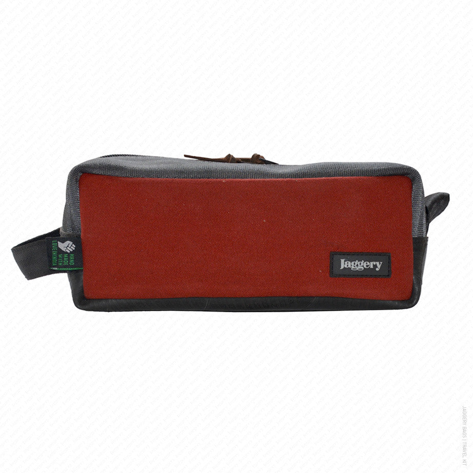 Travel Kit in Red Canvas & Seat Belt