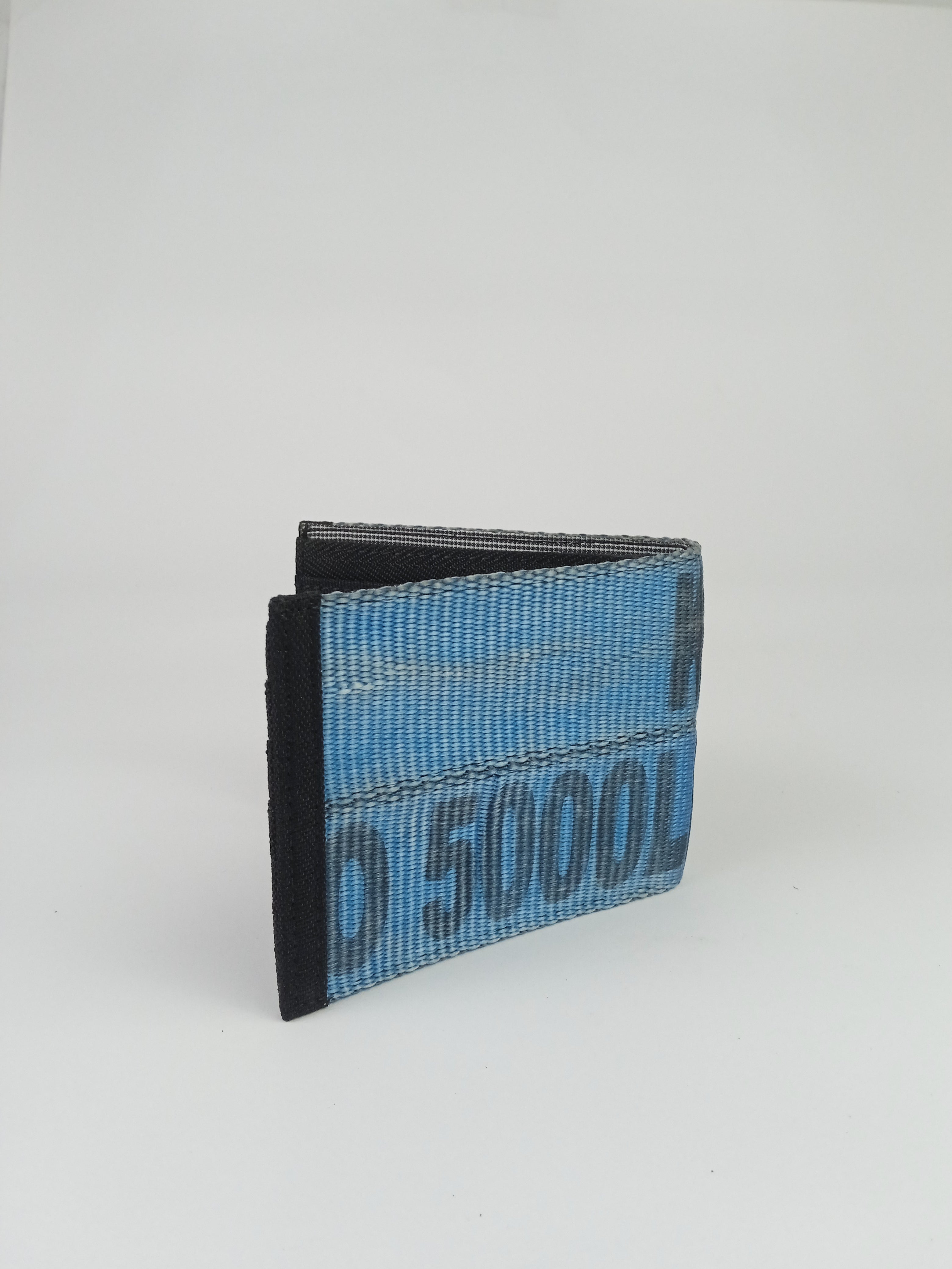 Wallet in Blue Ex-Cargo Belts