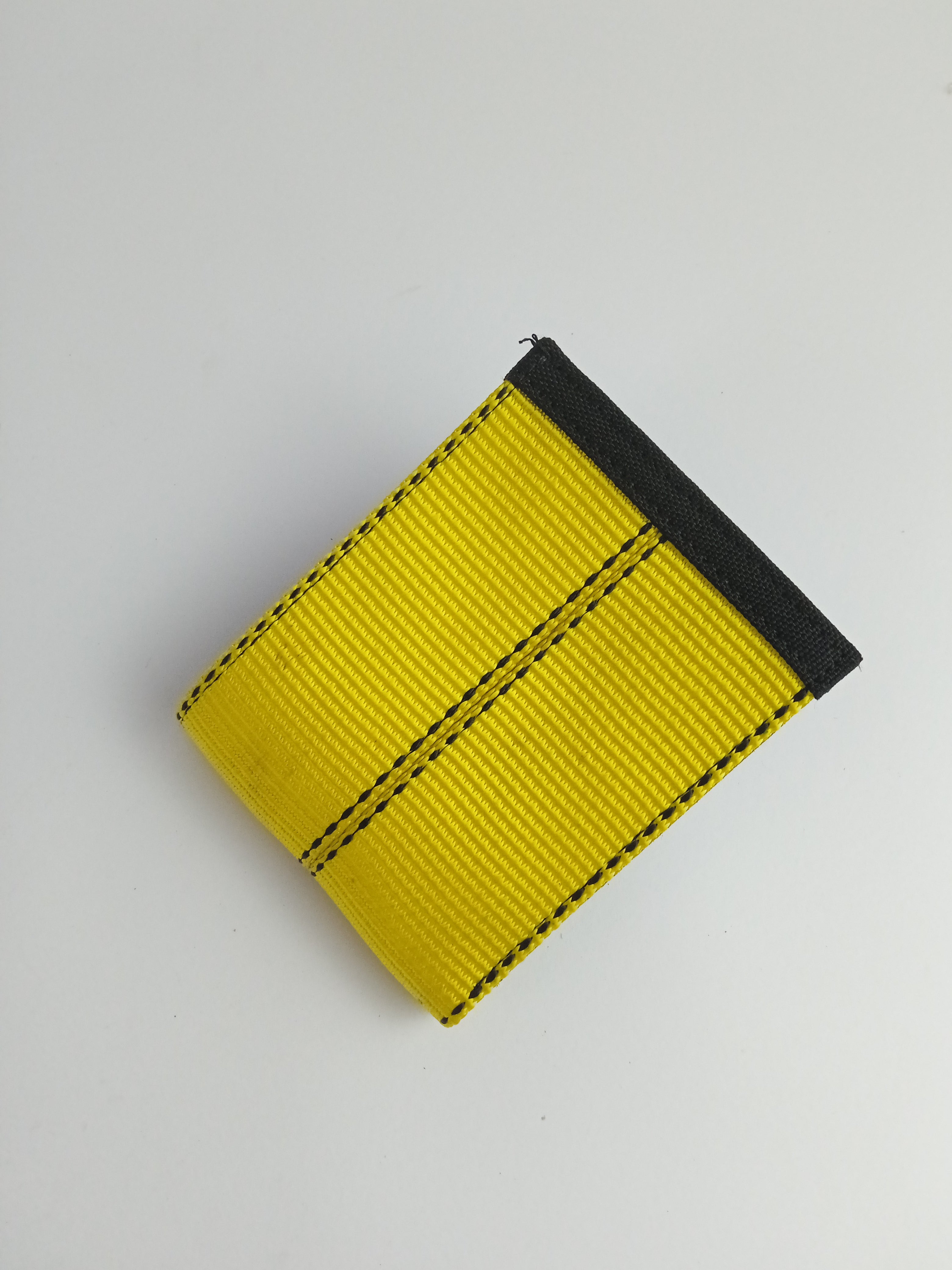 Wallet in Yellow Belts