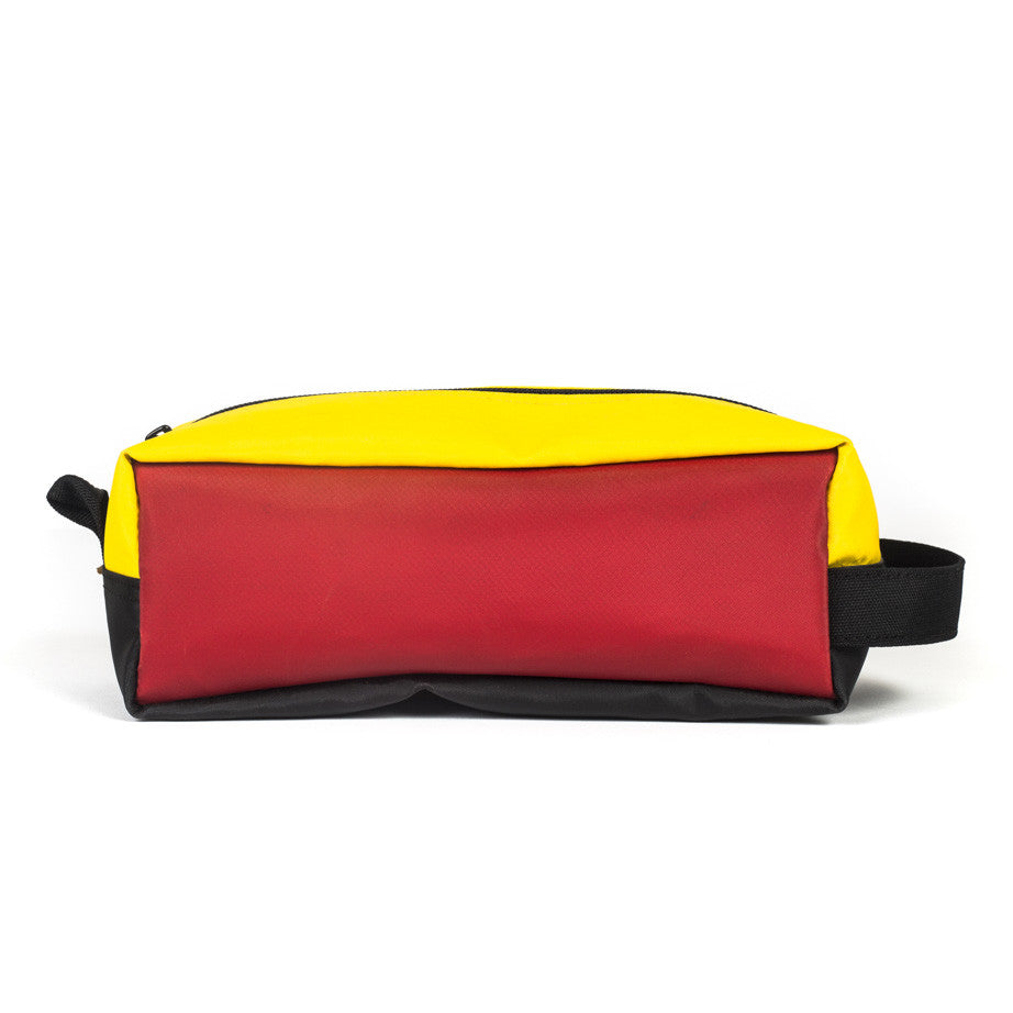 Travel Kit in German Flag Colors
