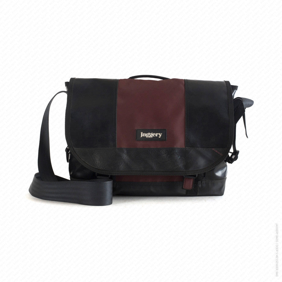 Doer's Messenger Bag in Black & Burgundy [13" compatible]