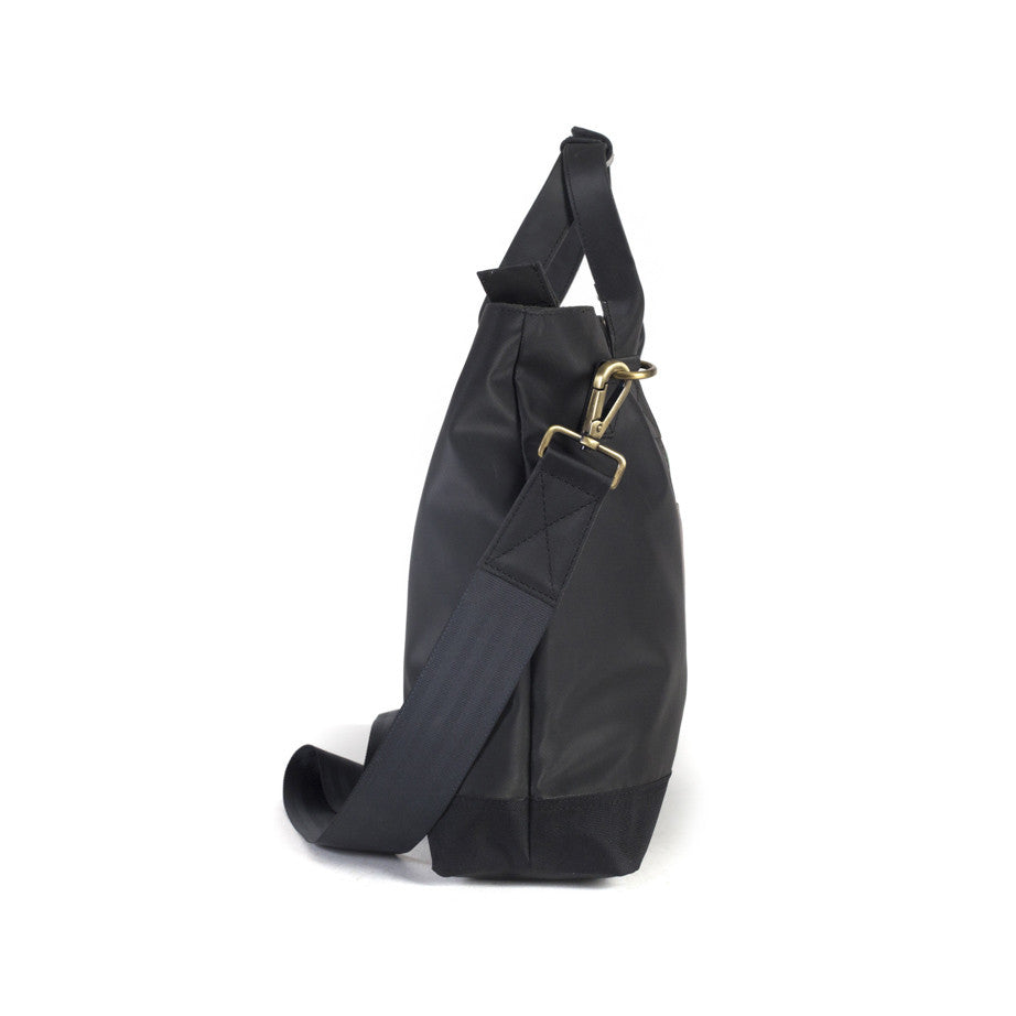 Festival Tote Bag in Black & Vintage Camo [short handle]