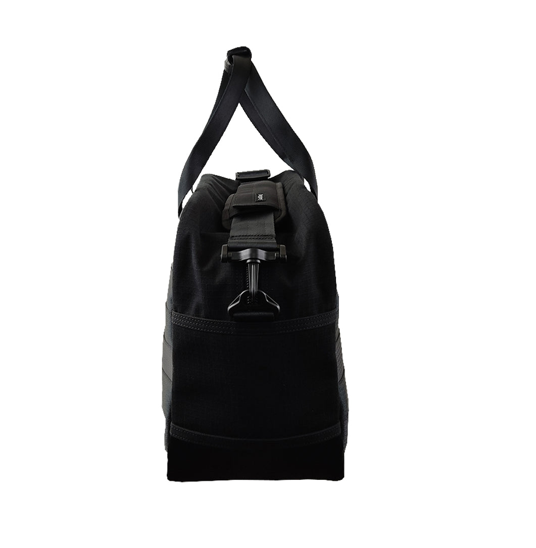 Noir 56Hr Duffle Bag in Rescued Car Seat Belts