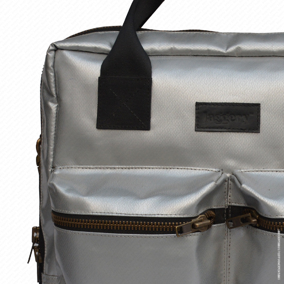 Pilot's Everyday Bag in Silver & Grey [13" laptop bag]