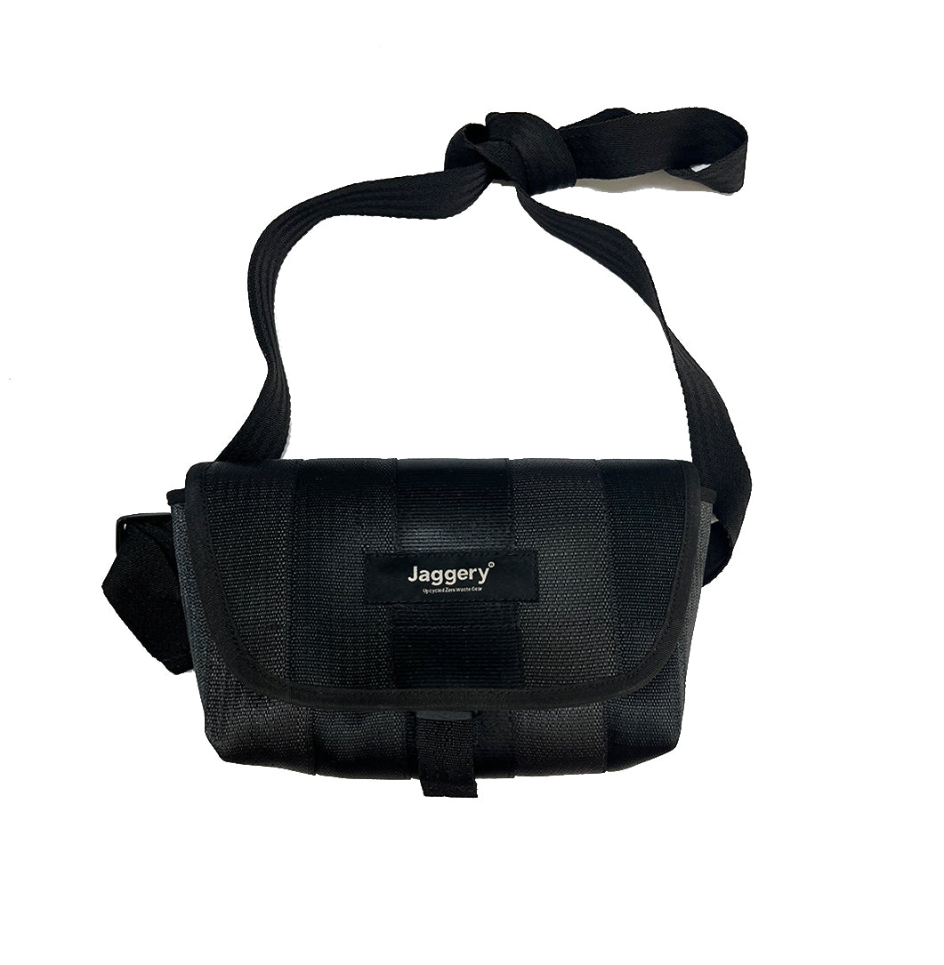 Noir Cymka in Rescued Car Seat Belts